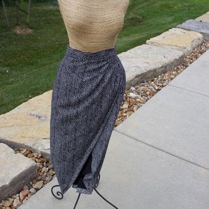 Midi Printed high waisted skirt